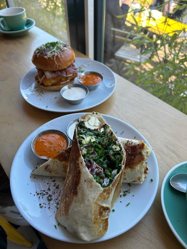 Photo of Wanasa Cafe - 869 Green Lanes, London N21 2QS